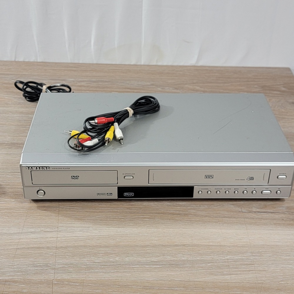 Samsung DVD-V5650 VCR DVD Player Combo 4-Head Hi-Fi Silver Tested With A/V Cord